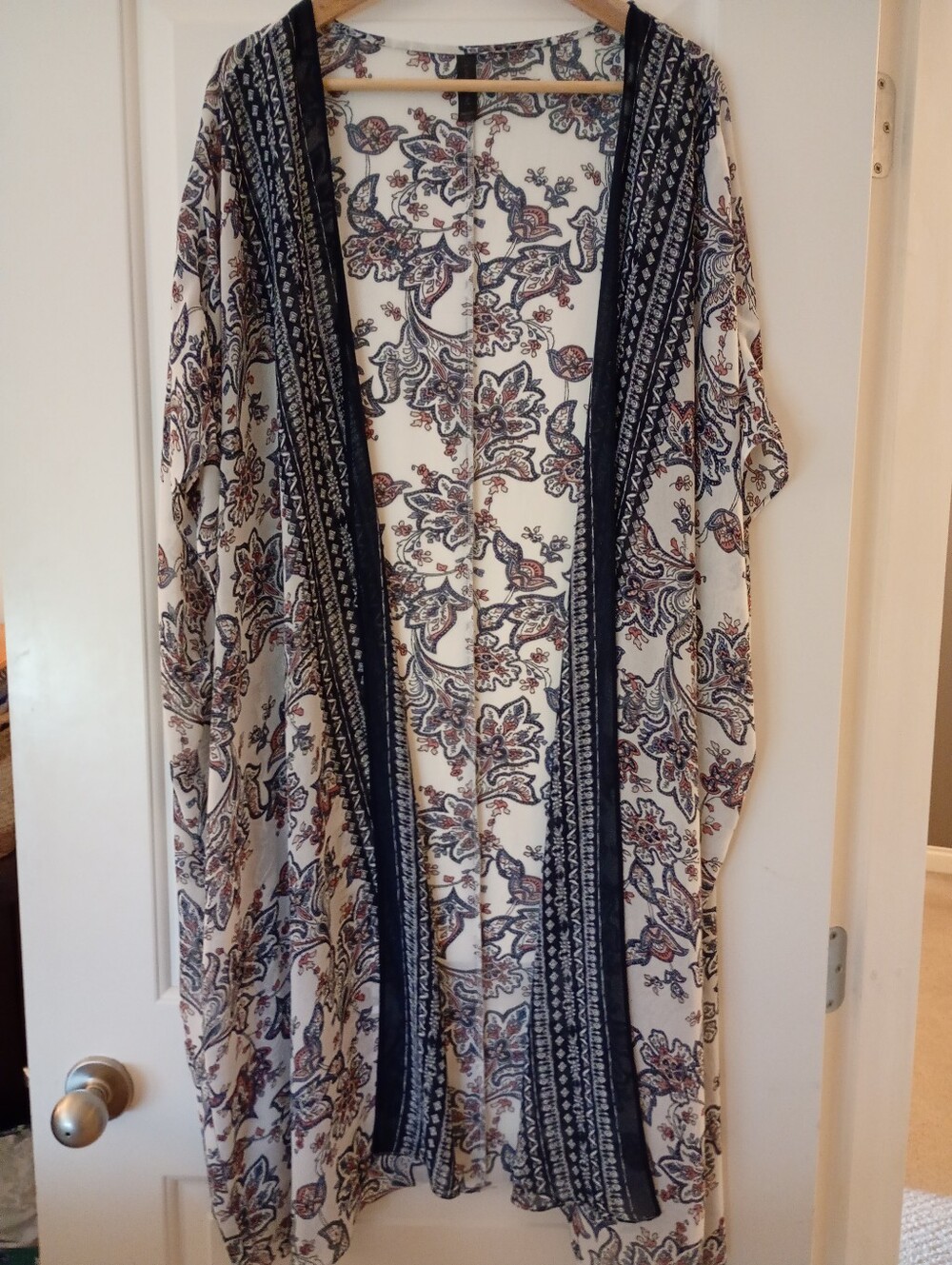 Lane Bryant | Floral Kimono in Cream, Brown, Tan + Navy | One Size